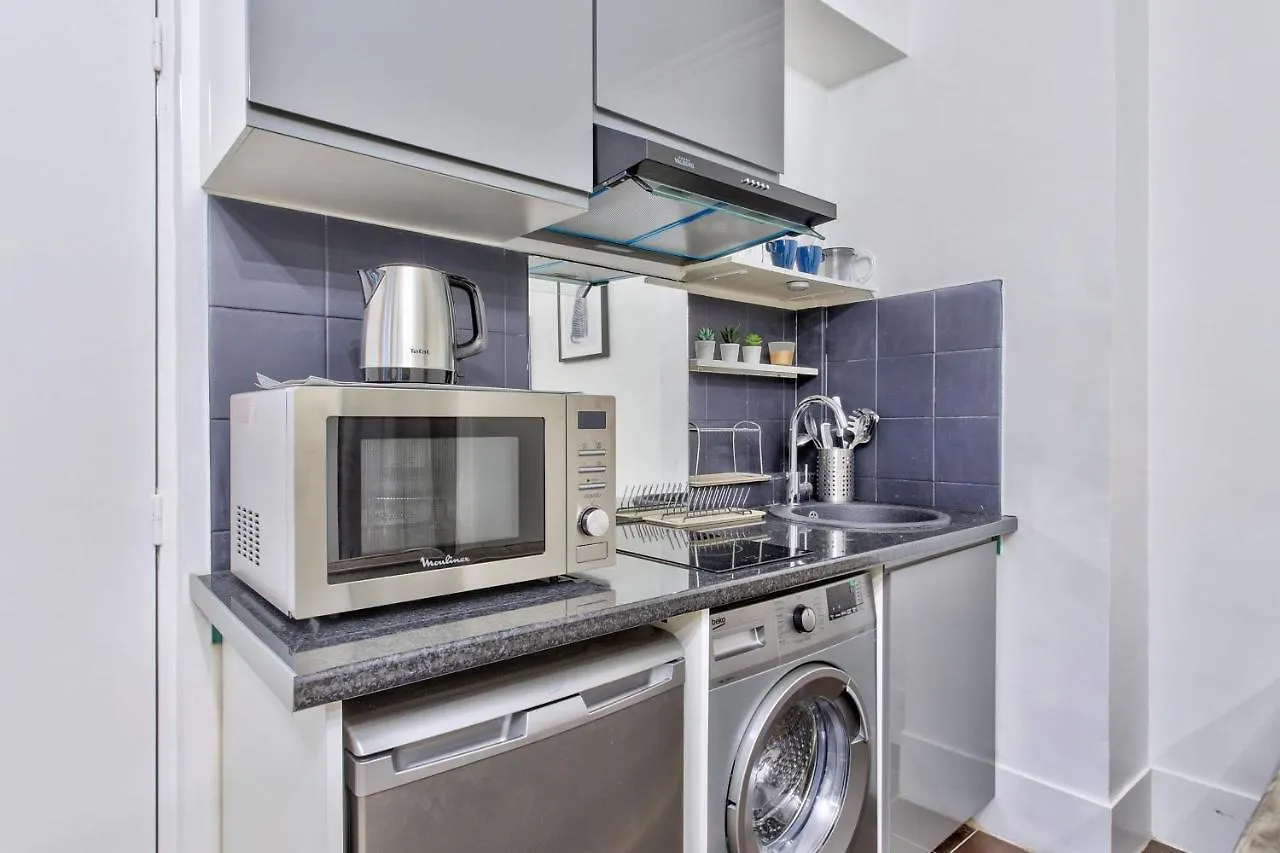 Apartament Beautiful Flat Just Nearby Madeleine In Paris - Welkeys